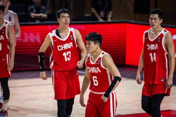 宏盛证券 36-101，狂输65分！日本男篮吞下耻辱一败，中国队决赛对手出炉